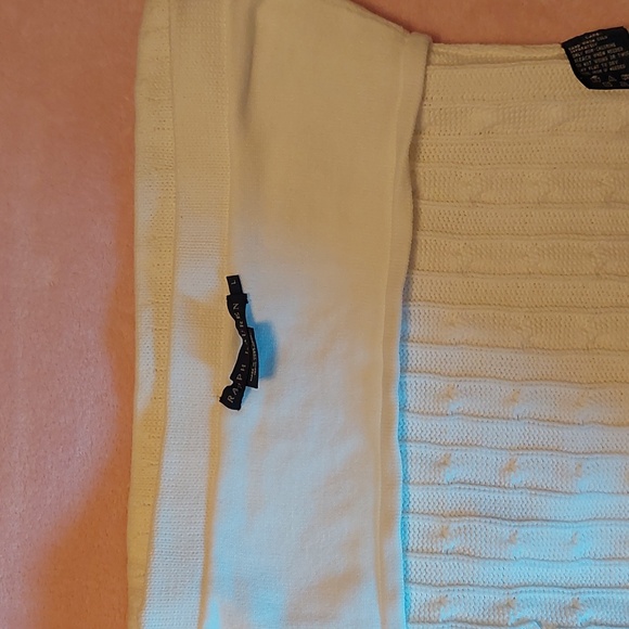 Cable knit sweater top - Picture 7 of 8